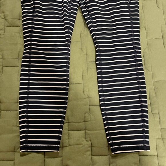 Athleta, Navy Stripped, Cropped Leggings, Size Small - Picture 3 of 11